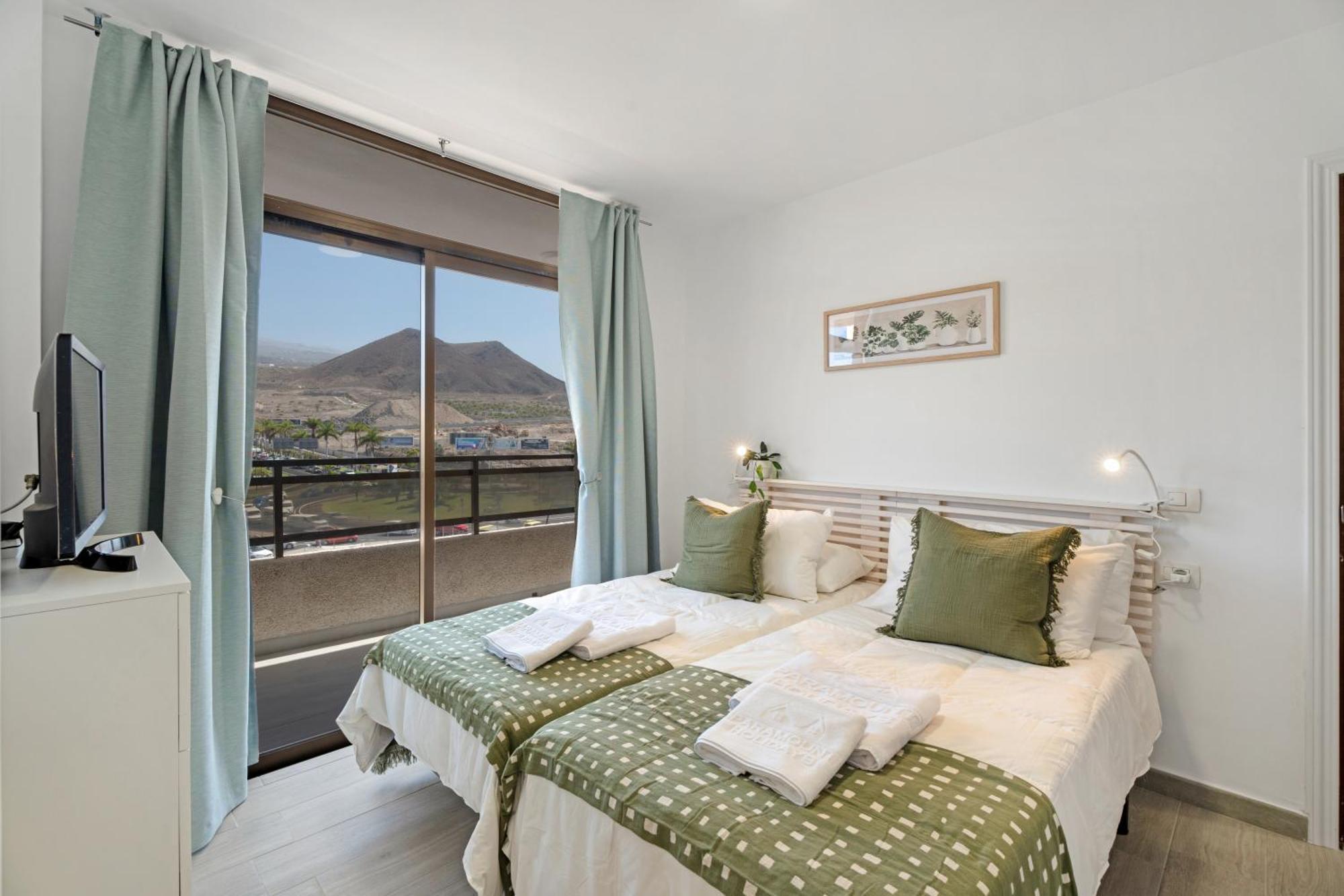 Apto Shasha Los Cristianos By Paramount Holidays Arona  Bagian luar foto